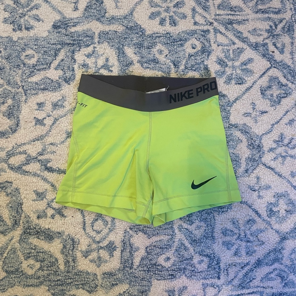 Nike Pro's Adult Small Light green